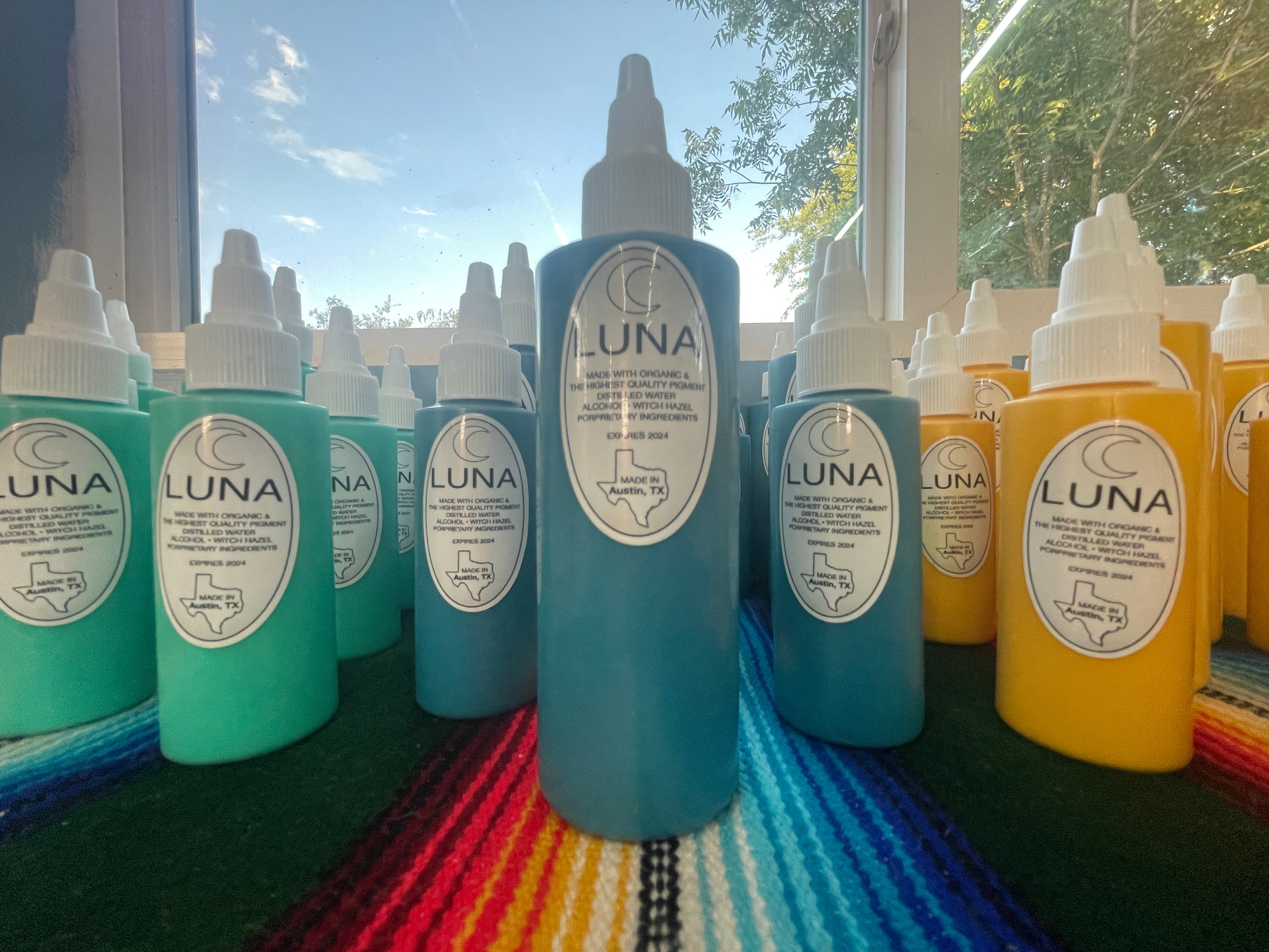 SEASONAL COLORS – Luna Pigment